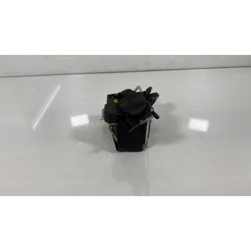 Ceinture arriere droit OPEL ASTRA G Photo n°2