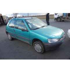 Ceinture arriere droit PEUGEOT 106
