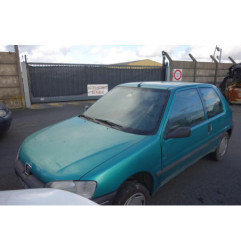 Ceinture arriere droit PEUGEOT 106