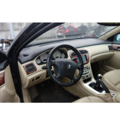 Attache ceinture avant droit PEUGEOT 607