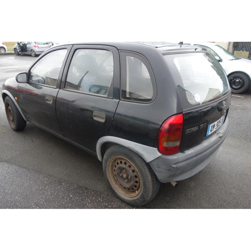 Bouton de warning OPEL CORSA B Photo n°7