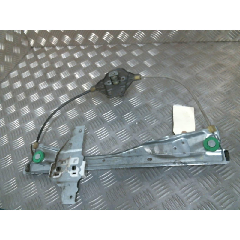 Leve vitre mecanique arriere gauche PEUGEOT 308 1 SW Photo n°1