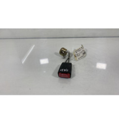 Attache ceinture arriere droit AUDI A6 2 Photo n°1
