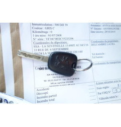 Attache ceinture avant droit PEUGEOT 308 1