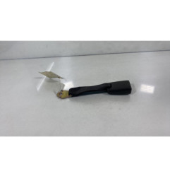 Attache ceinture arriere droit TOYOTA COROLLA 10 Photo n°1