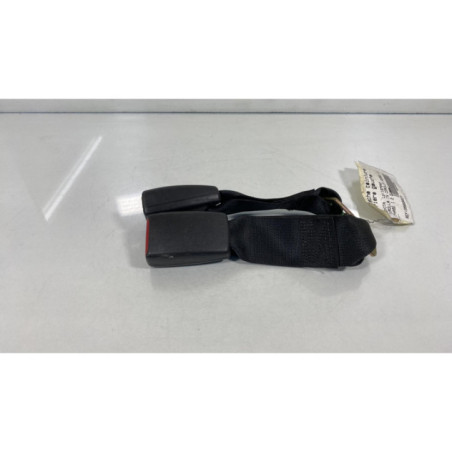 Attache ceinture arriere gauche TOYOTA COROLLA 10 Photo n°1