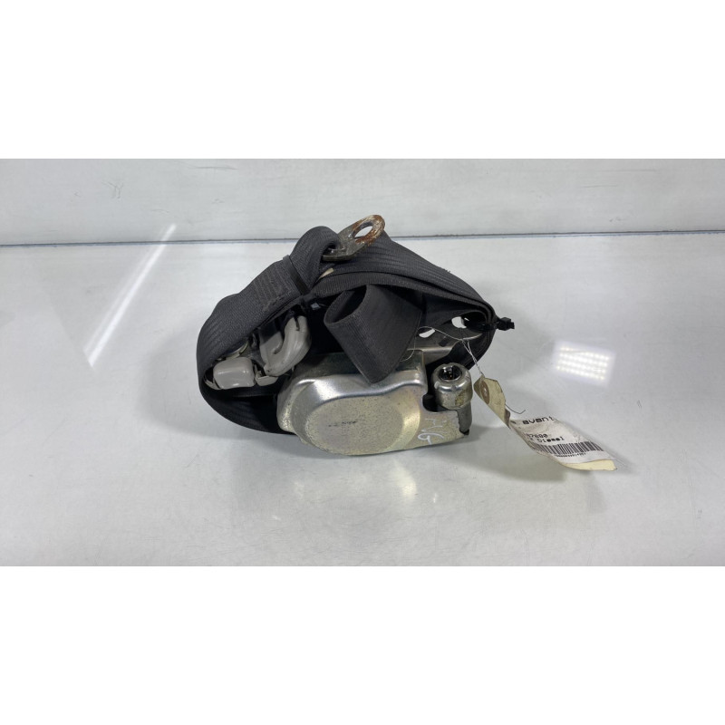 Pretensionneur de ceinture avant gauche SUZUKI SWIFT 3 Photo n°1