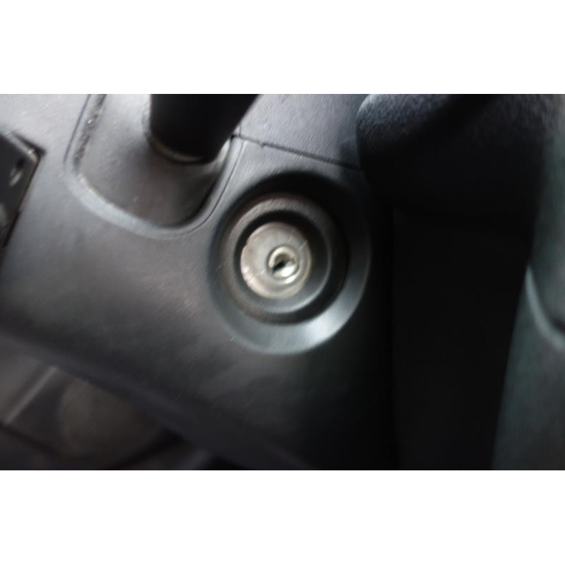 Pompe à carburant RENAULT CLIO 2 CAMPUS Photo n°9