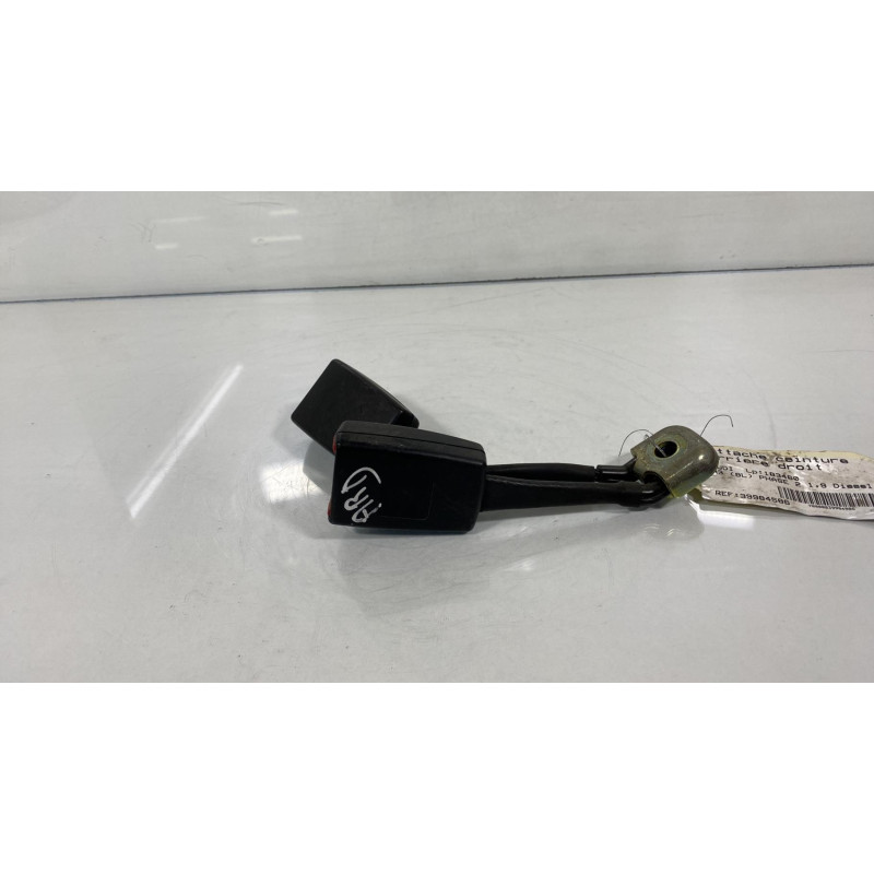 Attache ceinture arriere droit AUDI A3 1 Photo n°3