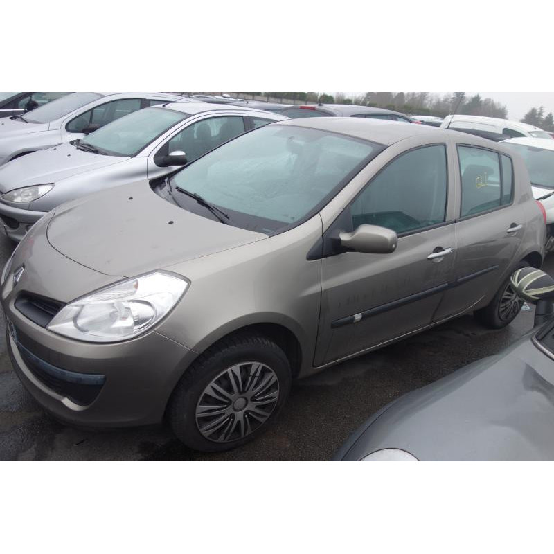 Air bag conducteur RENAULT CLIO 3 Photo n°9