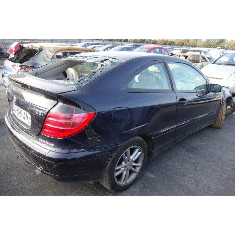 Pare choc arriere MERCEDES CLASSE C 203 COUPE SPORT Photo n°7
