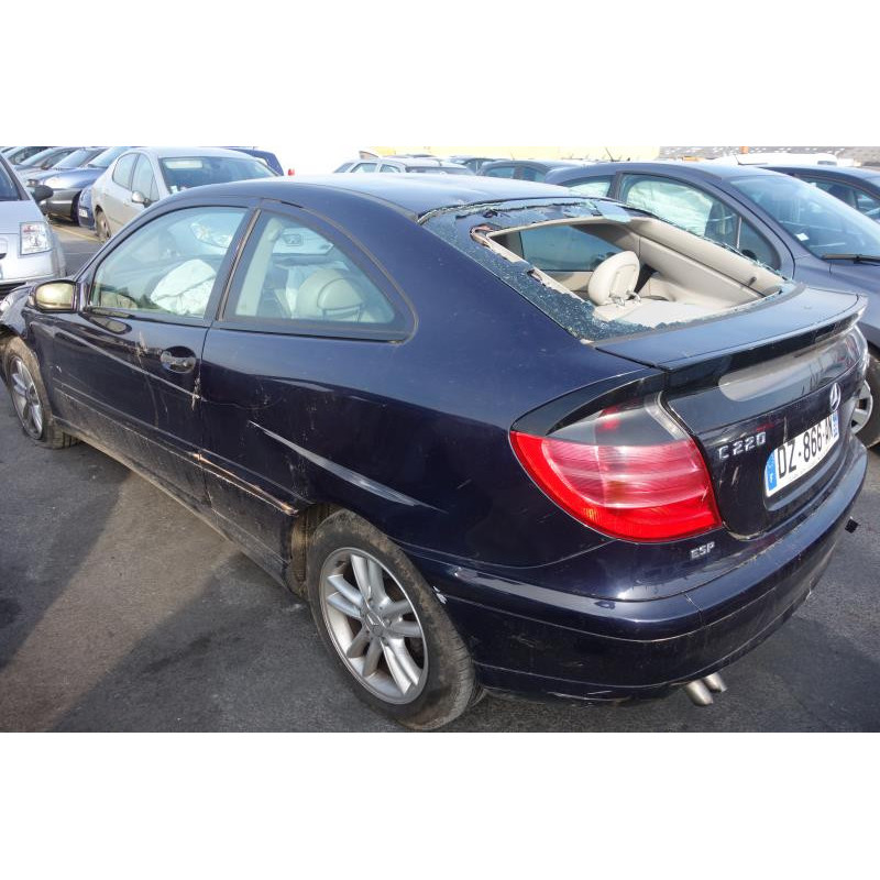 Pare choc arriere MERCEDES CLASSE C 203 COUPE SPORT Photo n°8