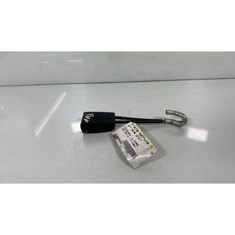Attache ceinture arriere droit VOLKSWAGEN NEW BEETLE 1 Photo n°2