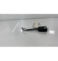 Attache ceinture arriere droit VOLKSWAGEN NEW BEETLE 1