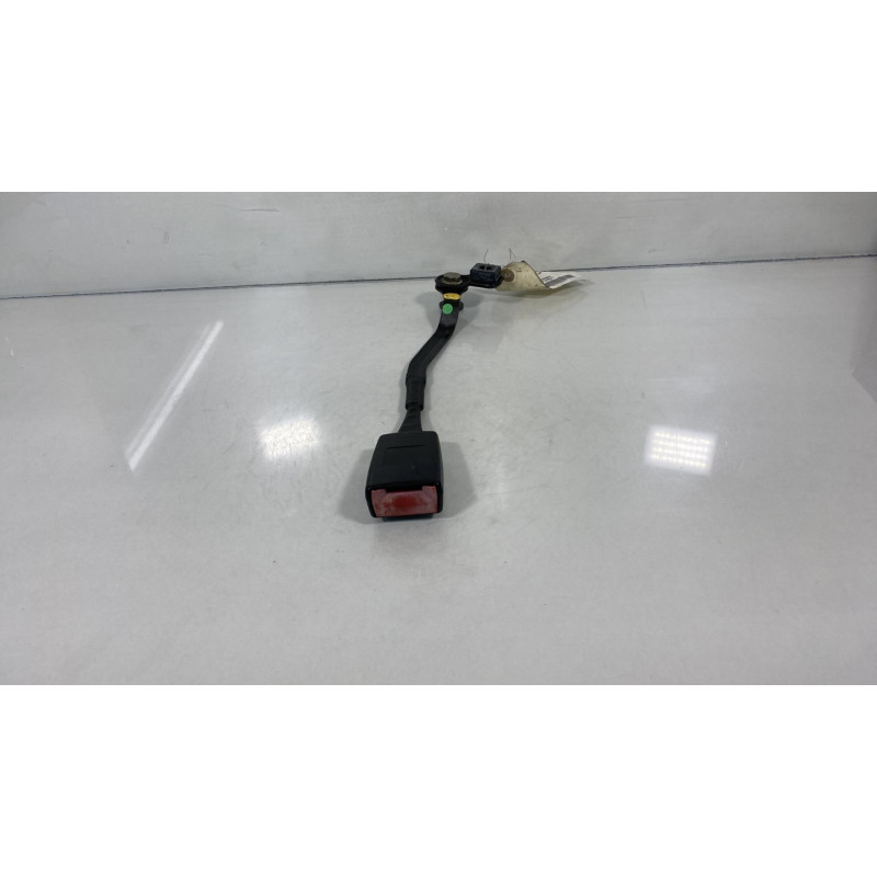 Attache ceinture avant gauche VOLKSWAGEN NEW BEETLE 1 Photo n°3