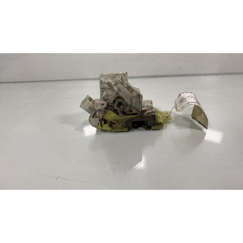 Serrure arriere droit FORD FOCUS 1 Photo n°3
