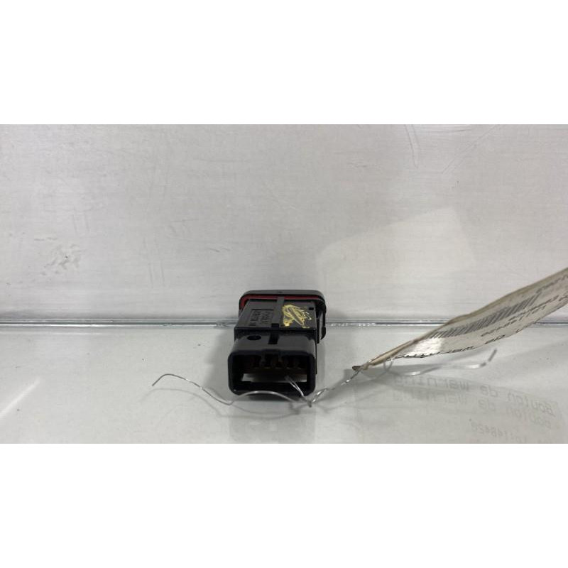 Bouton de warning MAZDA 323 5 Photo n°1