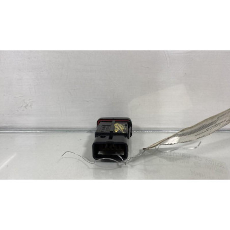 Bouton de warning MAZDA 323 5 Photo n°1