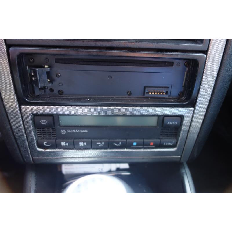 Ceinture arriere gauche VOLKSWAGEN GOLF 4 Photo n°9