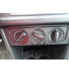 Boitier de prechauffage VOLKSWAGEN POLO 5