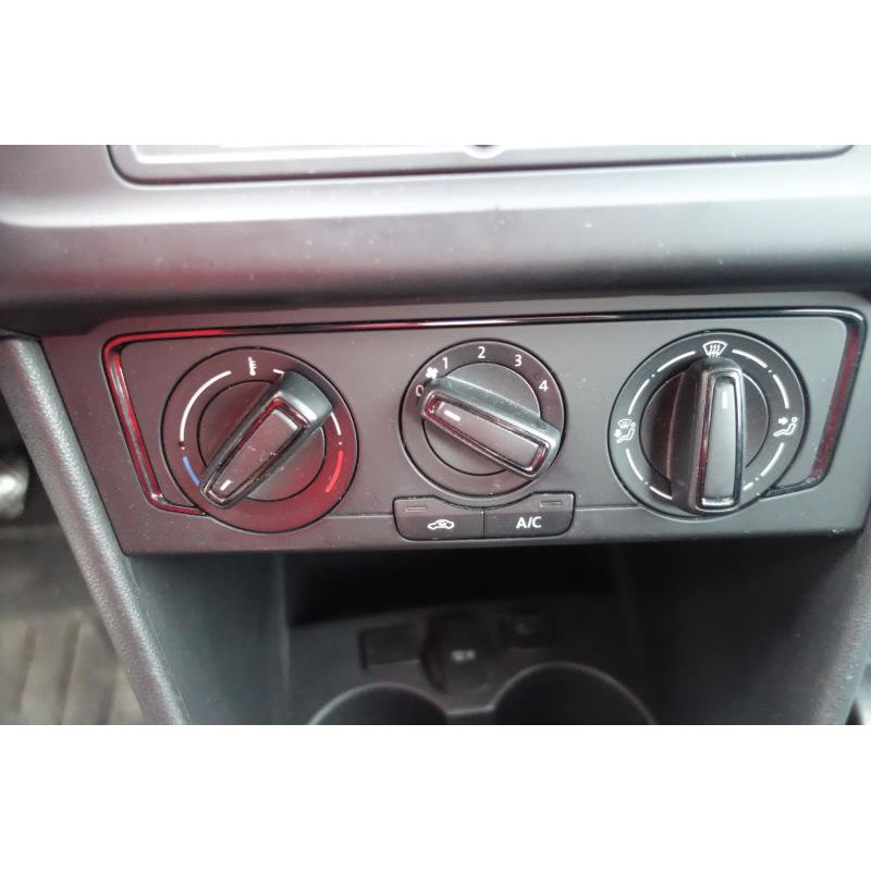 Boitier de prechauffage VOLKSWAGEN POLO 5 Photo n°10