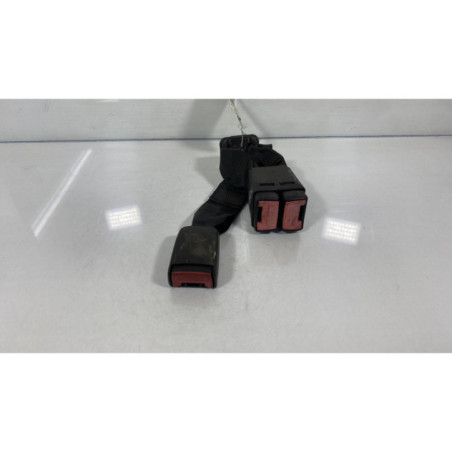 Attache ceinture arriere gauche RENAULT LAGUNA 1 Photo n°1