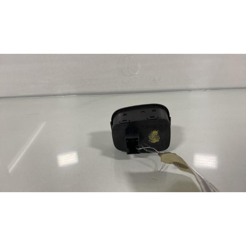 Bouton de warning CITROEN NEMO Photo n°2