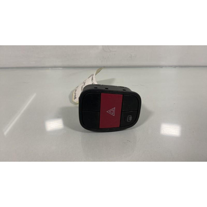 Bouton de warning CITROEN NEMO Photo n°3