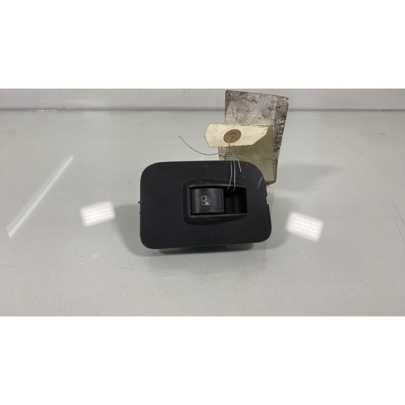Interrupteur de leve vitre avant droit CITROEN NEMO Photo n°2