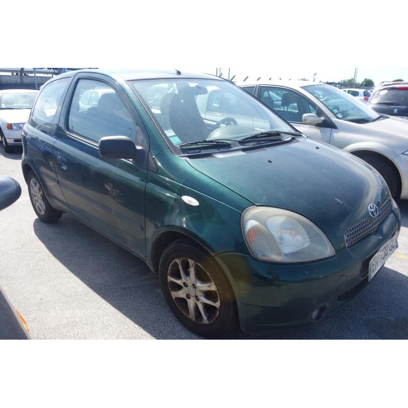 Feu arriere stop central TOYOTA YARIS 1 Photo n°5