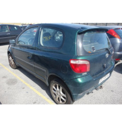 Feu arriere stop central TOYOTA YARIS 1