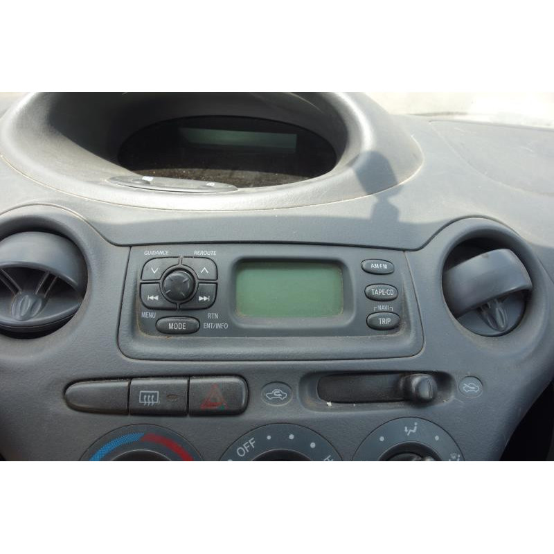 Anti brouillard gauche (feux) TOYOTA YARIS 1 Photo n°10