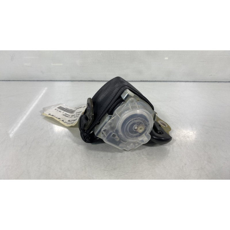 Ceinture arriere gauche TOYOTA YARIS 1 Photo n°2