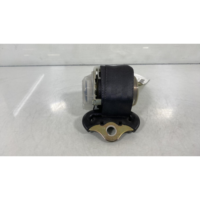 Ceinture arriere gauche TOYOTA YARIS 1 Photo n°3