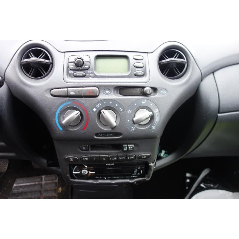 Ceinture arriere gauche TOYOTA YARIS 1 Photo n°9