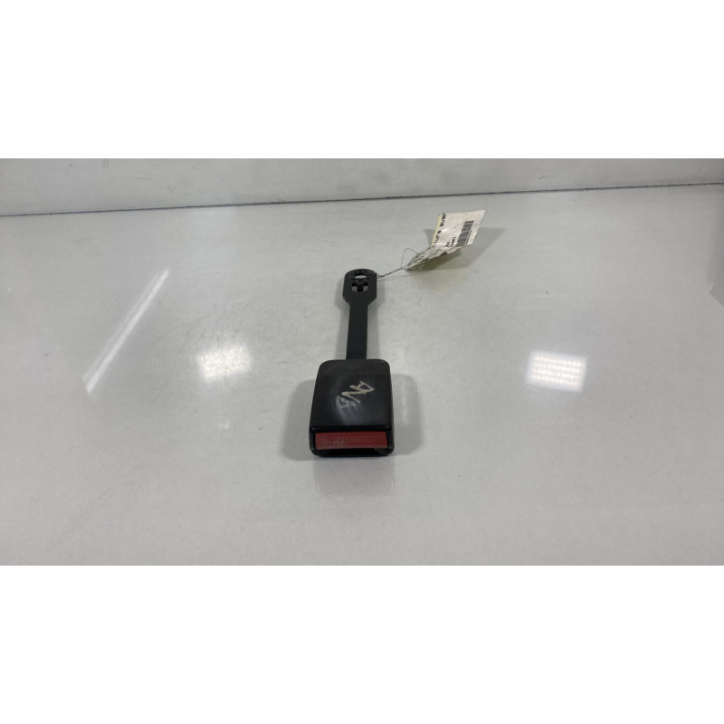 Attache ceinture avant droit PEUGEOT 307 Photo n°2