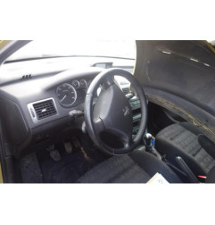 Attache ceinture avant droit PEUGEOT 307