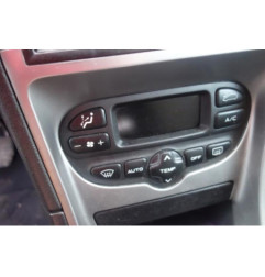 Attache ceinture avant droit PEUGEOT 307