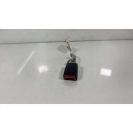 Attache ceinture arriere droit AUDI A3 2 Photo n°1