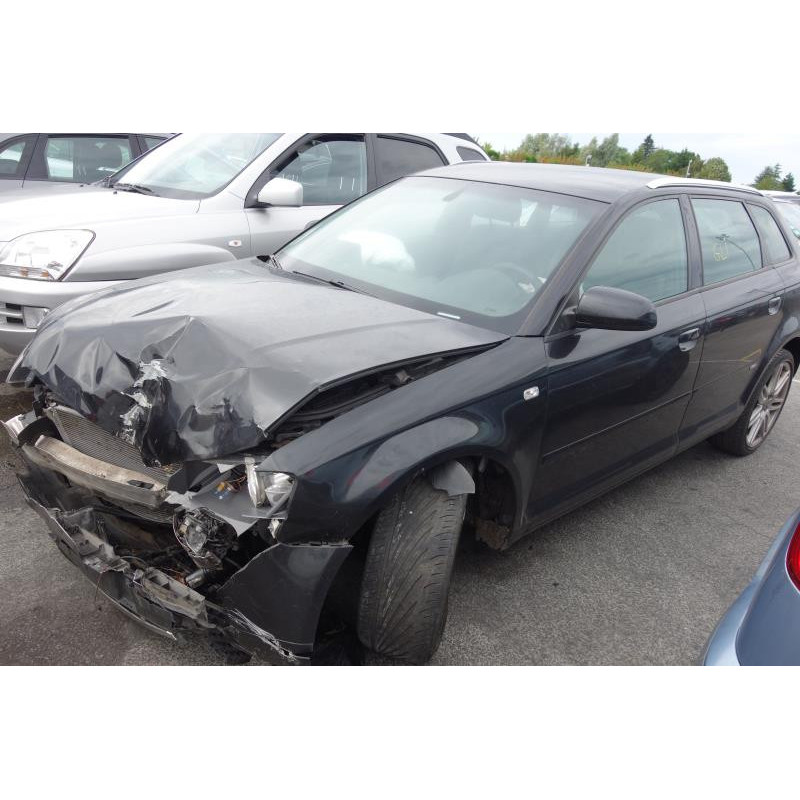 Attache ceinture arriere droit AUDI A3 2 Photo n°4