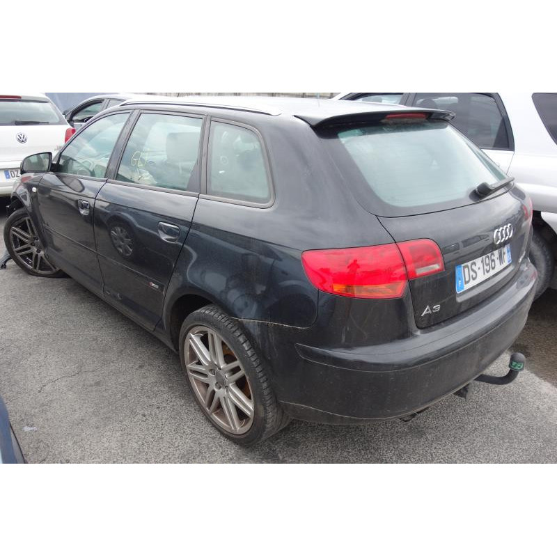 Attache ceinture arriere droit AUDI A3 2 Photo n°8