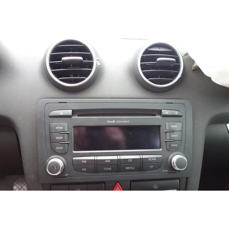 Attache ceinture arriere droit AUDI A3 2 Photo n°12
