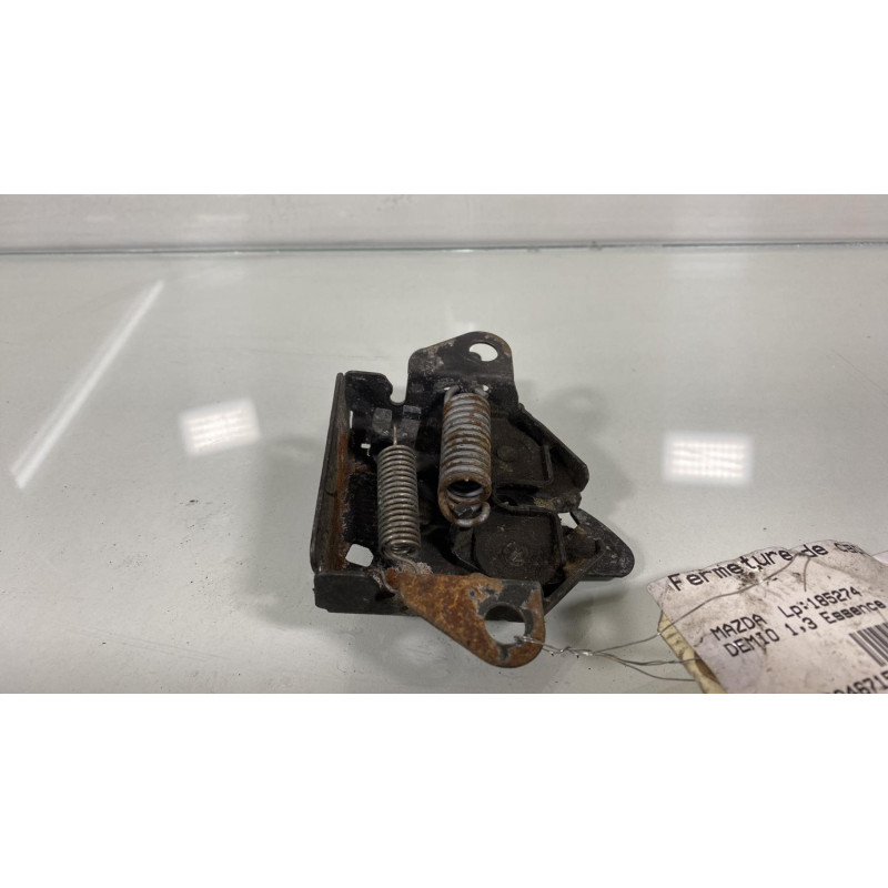 Fermeture de capot MAZDA DEMIO Photo n°3
