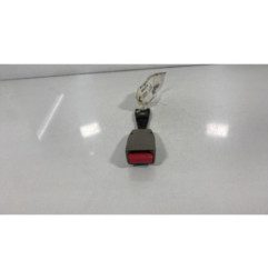Attache ceinture avant gauche MAZDA DEMIO