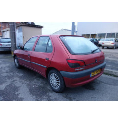 Cremaillere assistee PEUGEOT 306