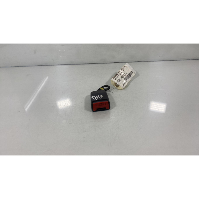 Attache ceinture arriere droit RENAULT ESPACE 3 Photo n°2