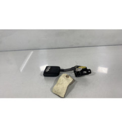 Attache ceinture arriere droit PEUGEOT 307