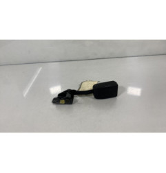 Attache ceinture arriere droit PEUGEOT 307