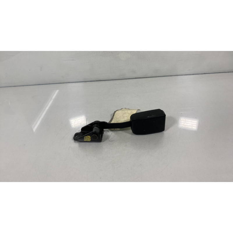 Attache ceinture arriere droit PEUGEOT 307 Photo n°3