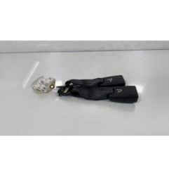 Attache ceinture arriere droit MAZDA 323 5 Photo n°1